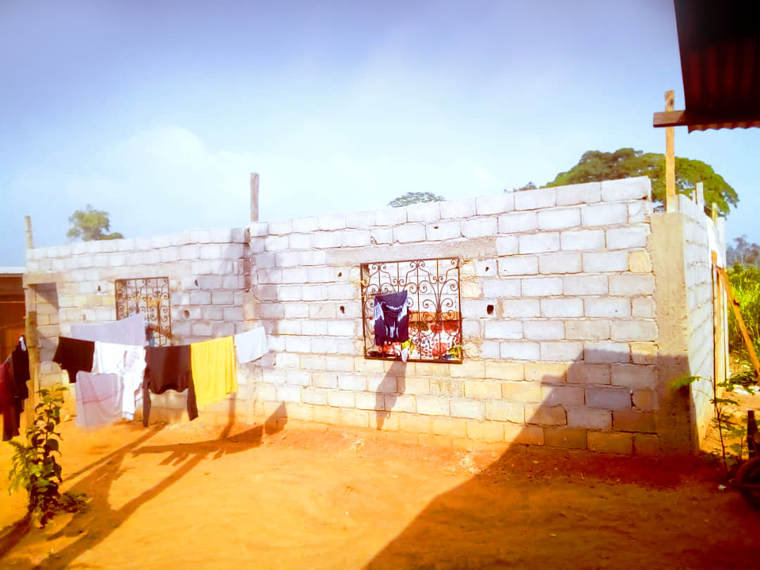 Dortoir des filles Etablissement WILLY JEANNE - Cameroun